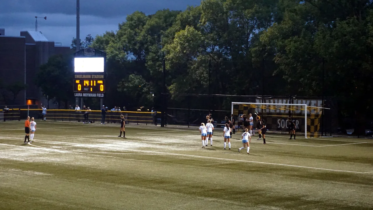 Marquette vs. Milwaukee women's soccer 2023 17 (corner kick).jpg