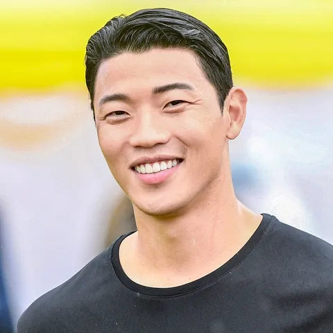 Hwang Hee-chan